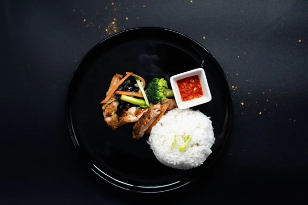 plat-riz-poulet-légumes